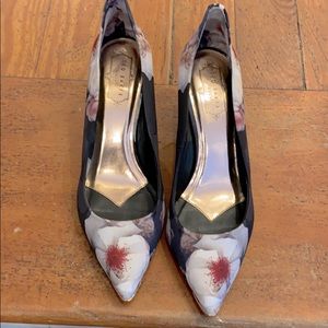 Ted Baker, Floral Heels, size 9